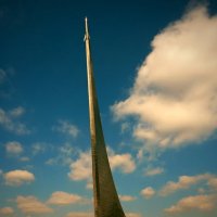 монумент Покорителям космоса :: Andrey Lomakin
