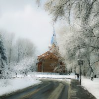 Снежный Апрель :: Сергей Добрыднев