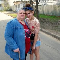 Бабушка с внучкой :: aleks50 