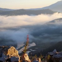 Туман над долиной :: Сергей Чиняев 