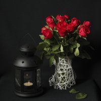 Натюрморт с розами. :: Снежанна Родионова