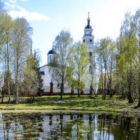 отражение Волоколамских Кремлёвских церквей :: Георгий А