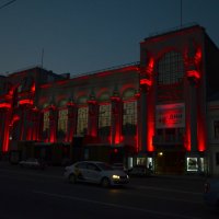Филармония ночью (Екатеринбург) :: Tim Andrews