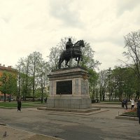 Памятник Петру I :: Валентина Жукова