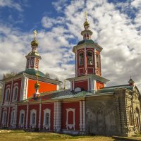 Храм Святых апостолов Петра и Павла в Новинках :: Сергей Цветков