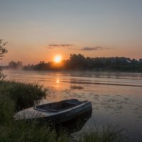 Летнее утро на реке Дубне. :: Виктор Евстратов