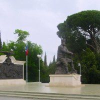 Памятник Александру III в Ливадии, Крым :: Tamara *