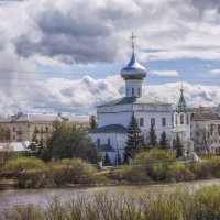 Храм Святого Апостола Андрея Первозванного на берегу Вологды :: Сергей Цветков