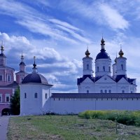 Свенский монастырь в начале лета :: Евгений 