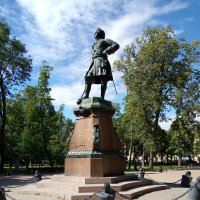 Памятник русскому царю Петру 1 в Кронштадте. :: Светлана Калмыкова