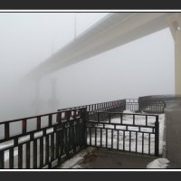 МОСТ.  Сильный туман. :: Юрий ГУКОВЪ