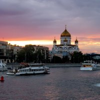 Корабли на Москва-реке :: Александр Чеботарь
