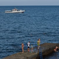 «Море, море — мир бездонный» Юрий Антонов :: Татьяна Помогалова