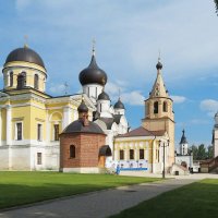 Успенский монастырь после евроремонта :: Евгений Кочуров