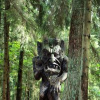"Ведьмина гора" - парк деревянных скульптур. :: Liudmila LLF