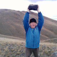 Установление рекорда мира,по поднятию камней,на горе Шешенкара,в Каркаралинском районе.Горовосходите :: Андрей Хлопонин