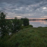 Августовское утро на слиянии речки Буянки с Волгой. :: Виктор Евстратов