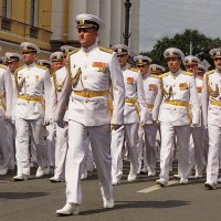 В парадном строю :: Владимир Гилясев