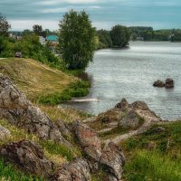 Скалистые берега Невьянского пруда :: Ольга Соколова