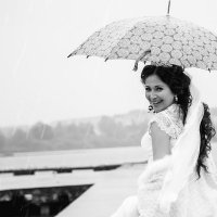 Свадьба в дождь :: Наталья 