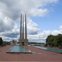 Мемориальный комплекс "Три штыка" :: Вера Щукина