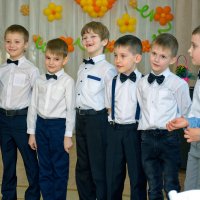 Восьмое Марта в детском саду :: Дмитрий Конев