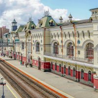 Железнодорожный вокзал Владивостока :: Эдуард Куклин