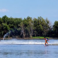 Водные лыжи :: Сергей Царёв