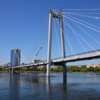 Мост на остров Татышев в Красноярске :: Татьяна Соловьева