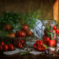 Натюрморт с помидорами :: Елена Добрынина