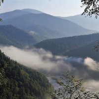 Утром в горах :: Сергей Чиняев 