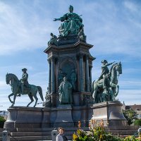 Вена памятник императрице Марии-Терезии :: Sergej 