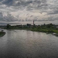 Река Великая в городе Остров , Псковской области :: Priv Arter