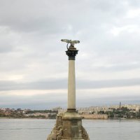 Севастополь. Памятник затопленным кораблям :: Алла Захарова