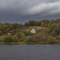 Осень -Волга :: юрий макаров