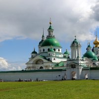 Спасо-Яковлевский монастырь :: Юрий Моченов