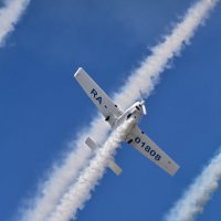 Красивый пилотаж. Beautiful aerobatics :: Юрий Воронов