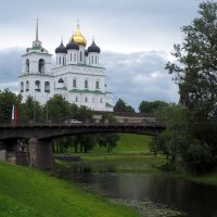 Свято-Троицкий собор в Пскове. :: Евгений Седов