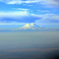 Эльбрус - вид с горы Бештау :: Светлана 