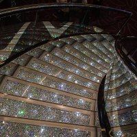Фрагмент лестницы с кристаллами Swarovski. :: Надежда 