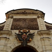 Петровские ворота... детали... :: Юрий Куликов