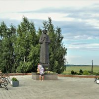 Памятник Матронушке :: Вячеслав Маслов