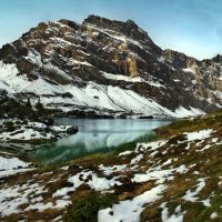 Горное озеро Трюбзее, Швейцария :: Elena Wymann