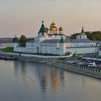 Ипатьевский монастырь на реке Костроме . :: Святец Вячеслав 