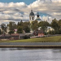 Осень -Волга. Мышкин. :: юрий макаров