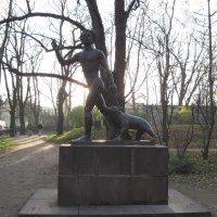 Скульптура "Юный лесник". Выборг. :: Ирина ***