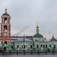 Храм Живоначальной Троицы в Карачарово :: Сергей Лындин