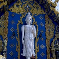 Голубой храм. Чианг Рай. Таиланд. :: Alex 