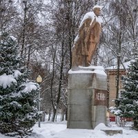 Он в каждом городе стоит :: Игорь Сикорский