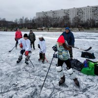 В хоккей играют настоящие девчонки :: Андрей Лукьянов